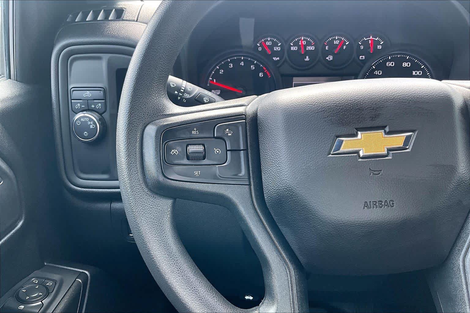 Used 2024 Chevrolet Silverado 1500 Custom RWD image 24