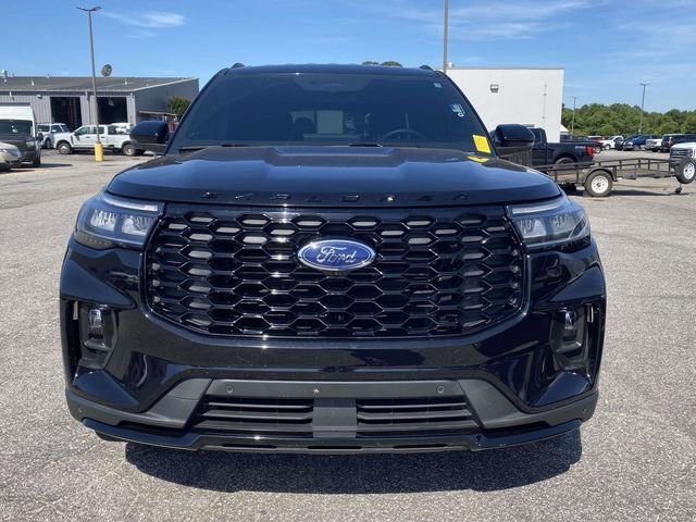 Used 2025 Ford Explorer ST-Line w/ Premium Package RWD video 2