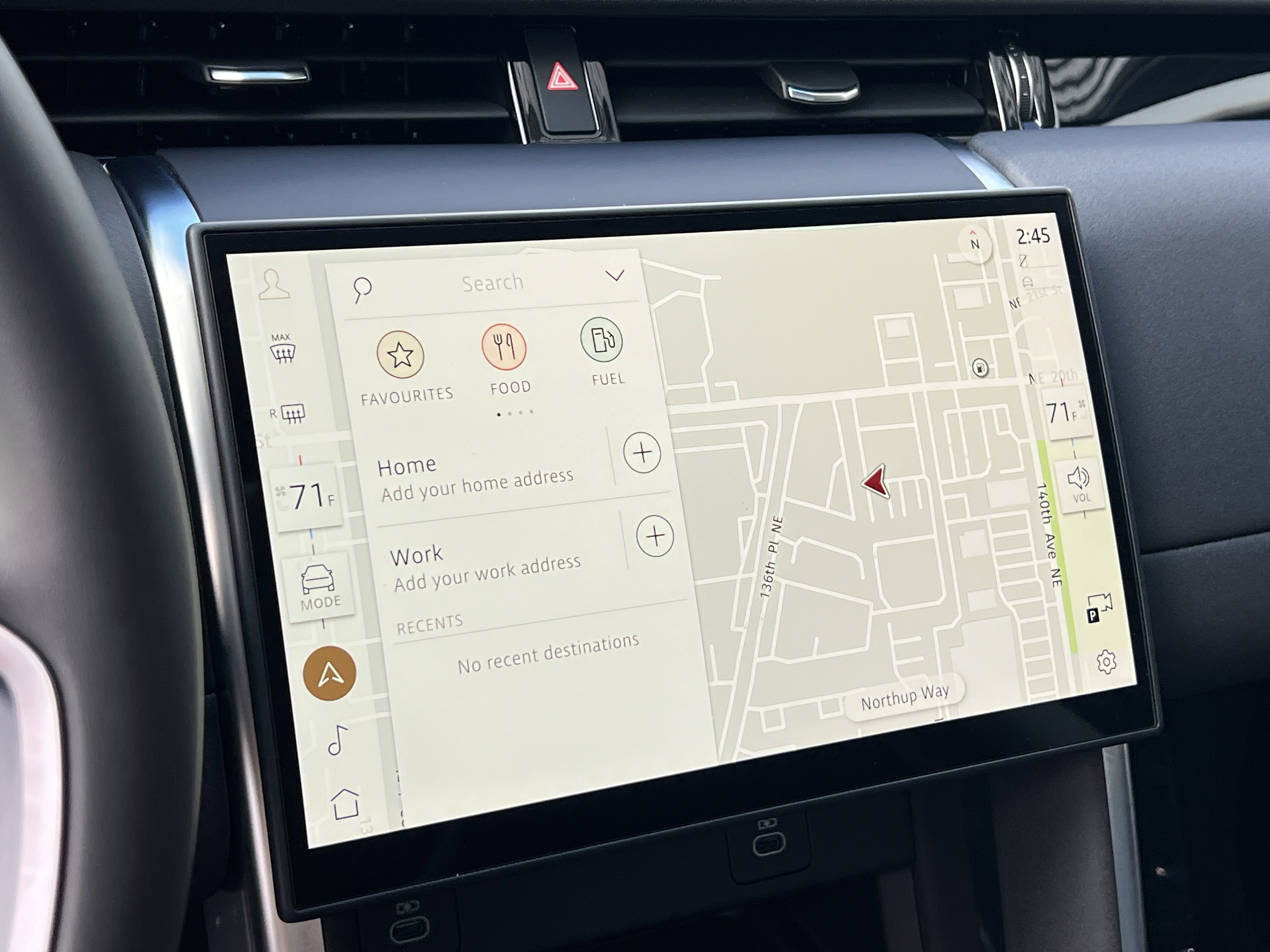 Certified 2024 Land Rover Discovery Sport S image 27