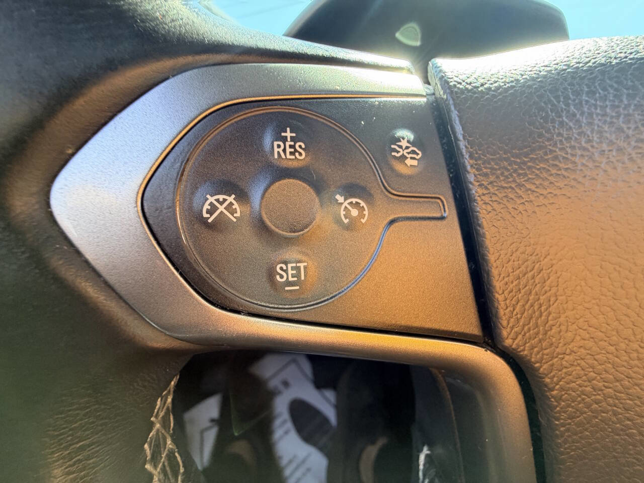 Used 2016 Chevrolet Suburban LT AWD/4WD image 33