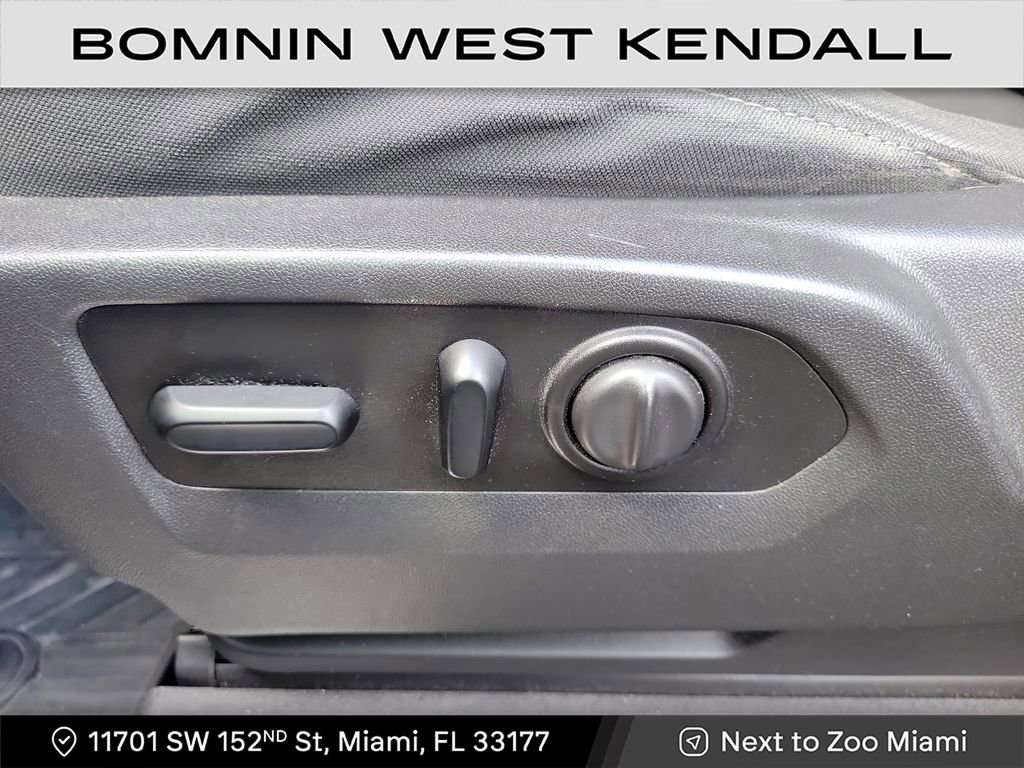 Used 2021 Chevrolet Silverado 1500 LT Trail Boss image 13