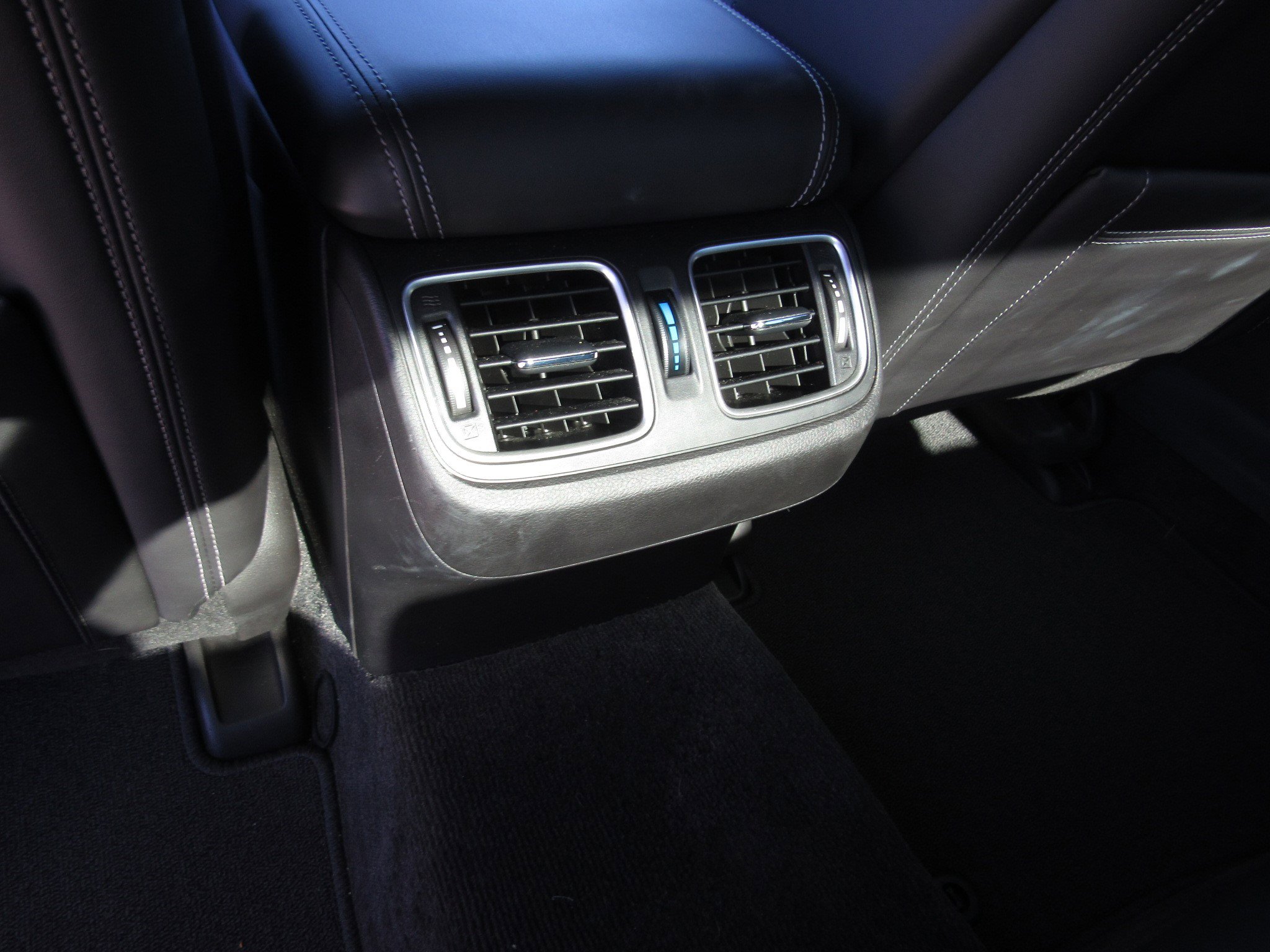 Certified 2020 Acura RLX w/ Technology Package image 13