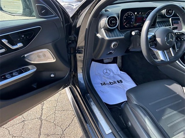 Used 2024 Mercedes-Benz C 300 4MATIC Sedan image 9