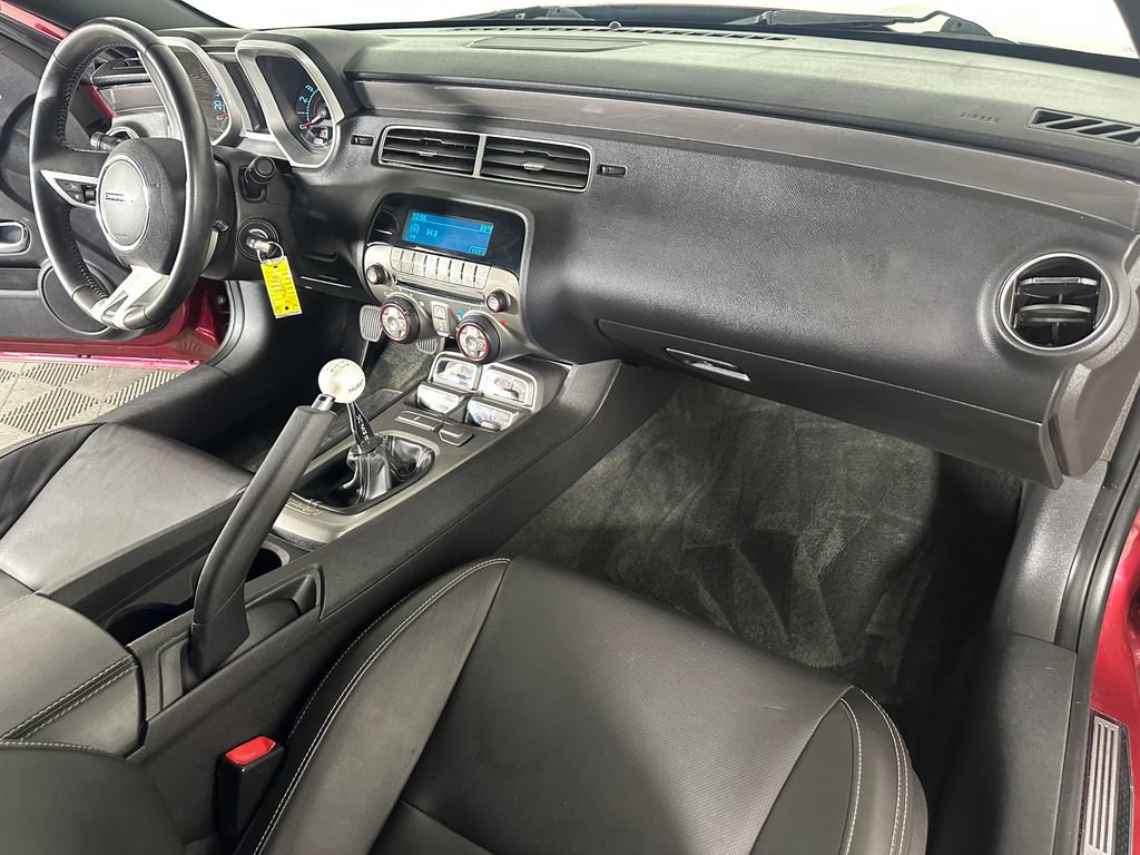 Used 2010 Chevrolet Camaro SS w/ RS Package RWD image 26
