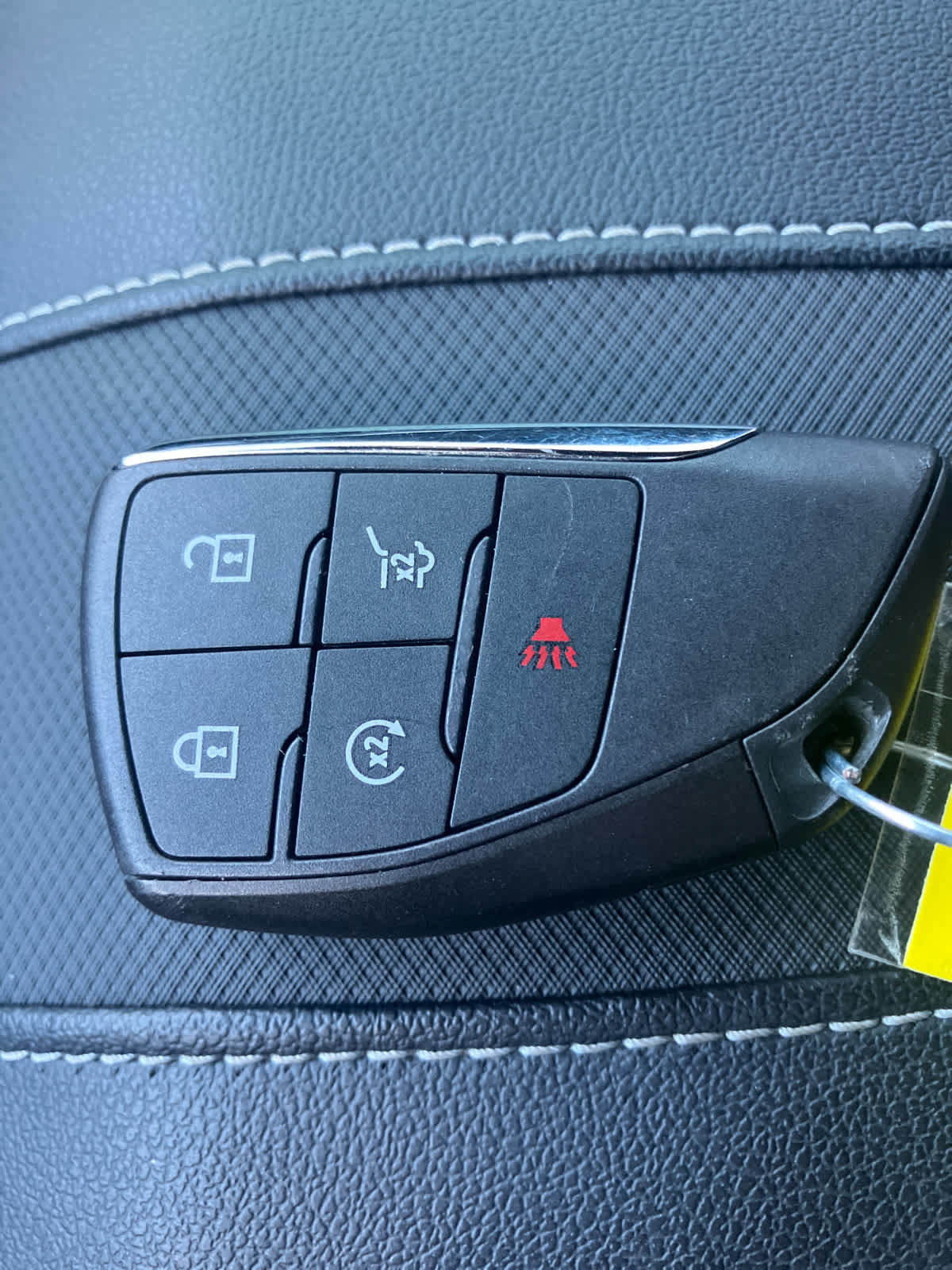 Used 2026 Chevrolet Traverse RS w/ LPO, Floor Liner Package FWD image 29