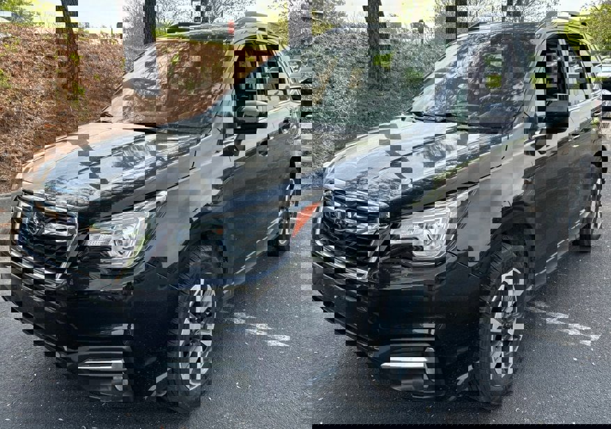 Used 2017 Subaru Forester 2.5i Limited image 3