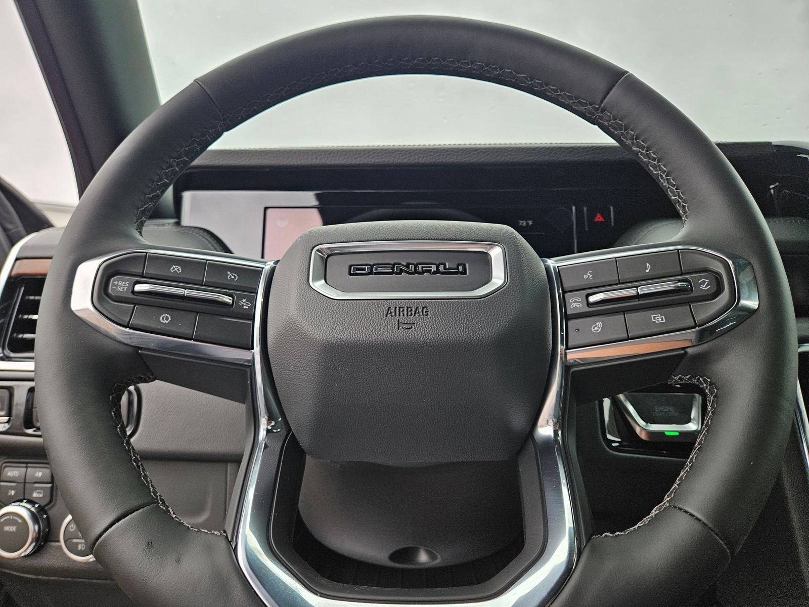 New 2026 GMC Yukon Denali AWD/4WD image 11