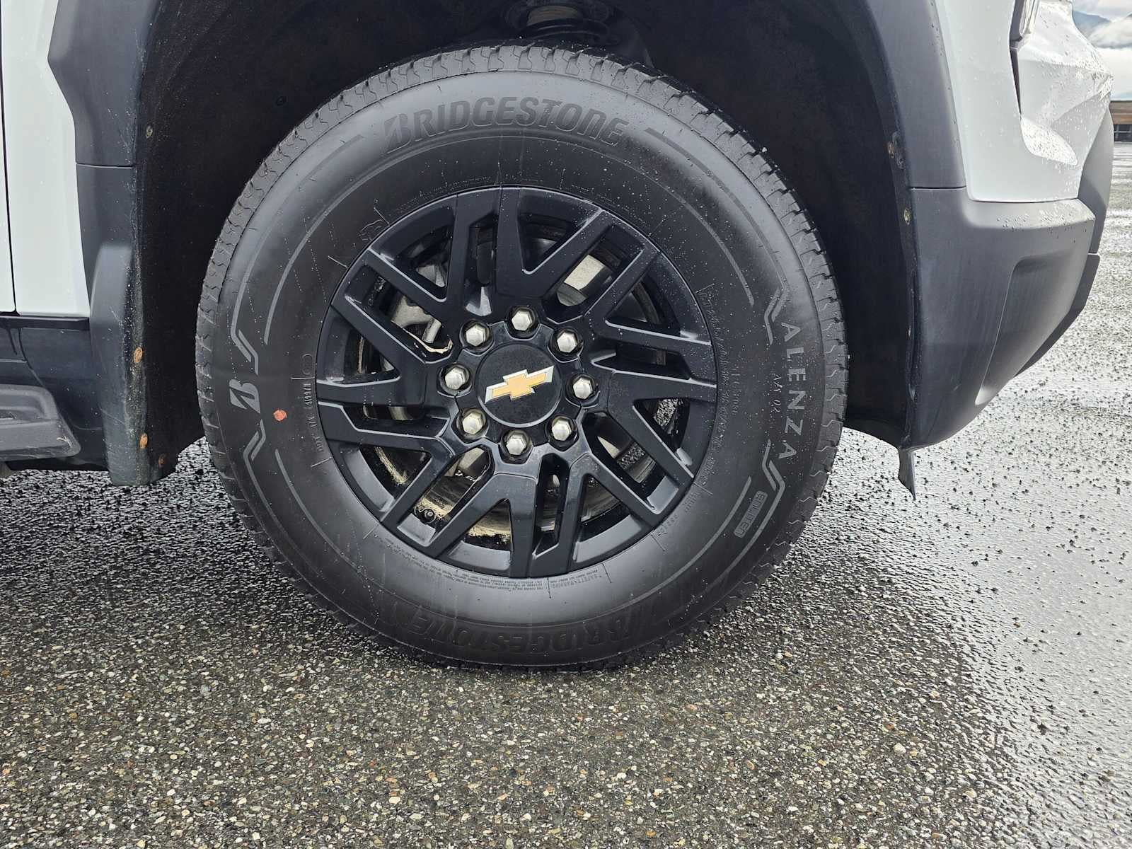 Certified 2024 Chevrolet Silverado EV W/T AWD/4WD image 9