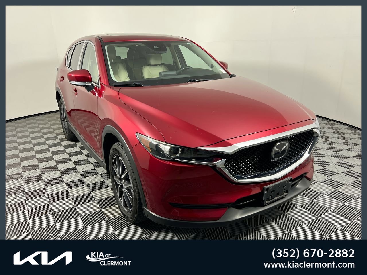 Used 2018 MAZDA CX-5 Touring w/ Preferred Equipment Package image 1