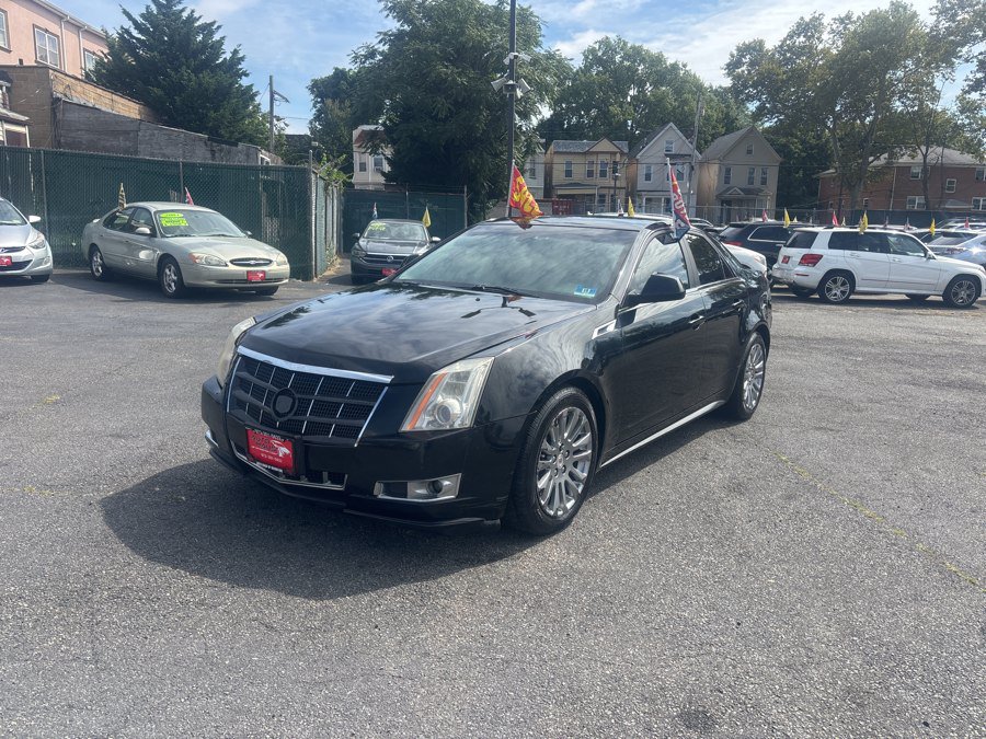 Used 2013 Cadillac CTS Performance AWD/4WD image 2