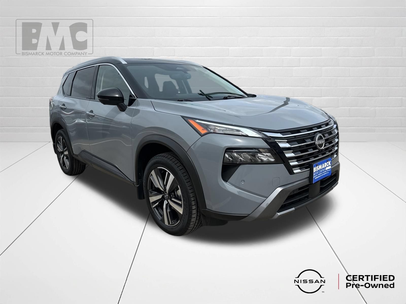 Used 2025 Nissan Rogue SL w/ SL Premium Package AWD/4WD image 2