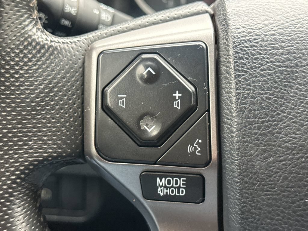 Used 2019 Toyota Tacoma SR5 RWD image 29