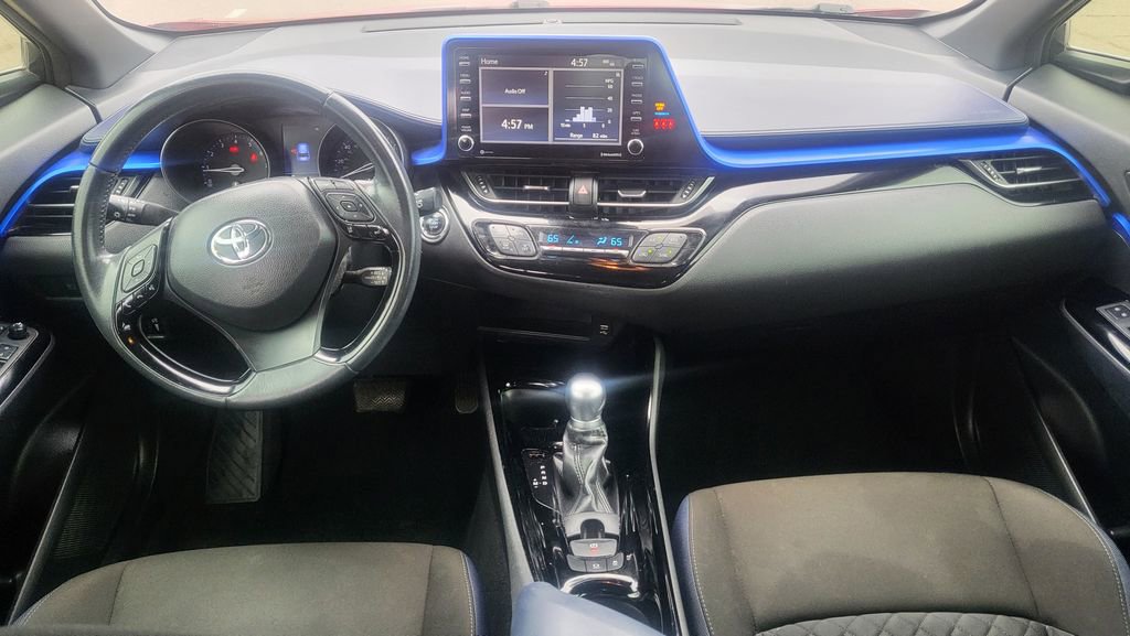 Used 2020 Toyota C-HR XLE FWD image 25