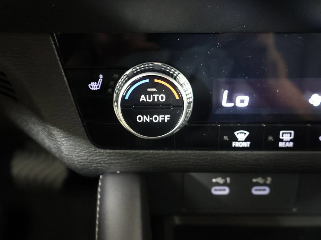 New 2026 Mitsubishi Outlander SE FWD image 50