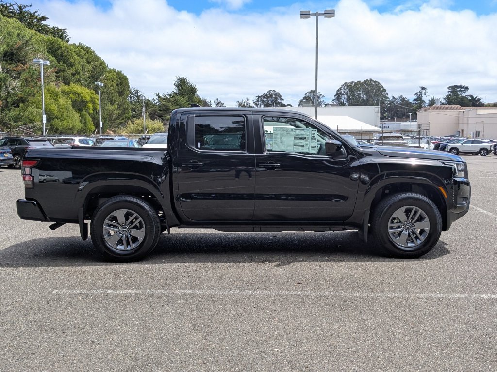 New 2026 Nissan Frontier SV w/ Tow Package RWD image 4