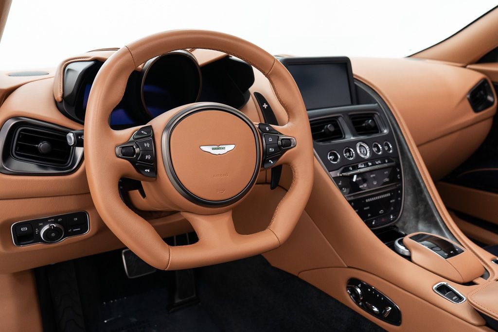 Used 2023 Aston Martin DBS Superleggera Volante RWD image 22