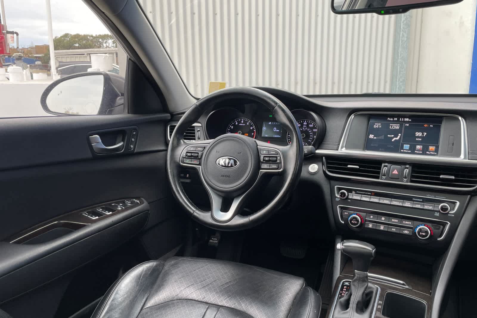 Used 2017 Kia Optima EX w/ Premium Package FWD image 15