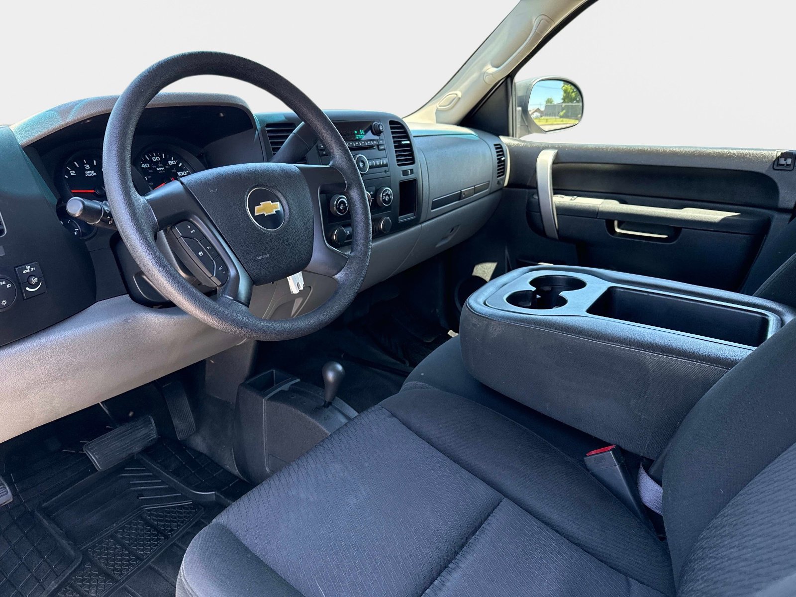 Used 2011 Chevrolet Silverado 1500 LS AWD/4WD image 28