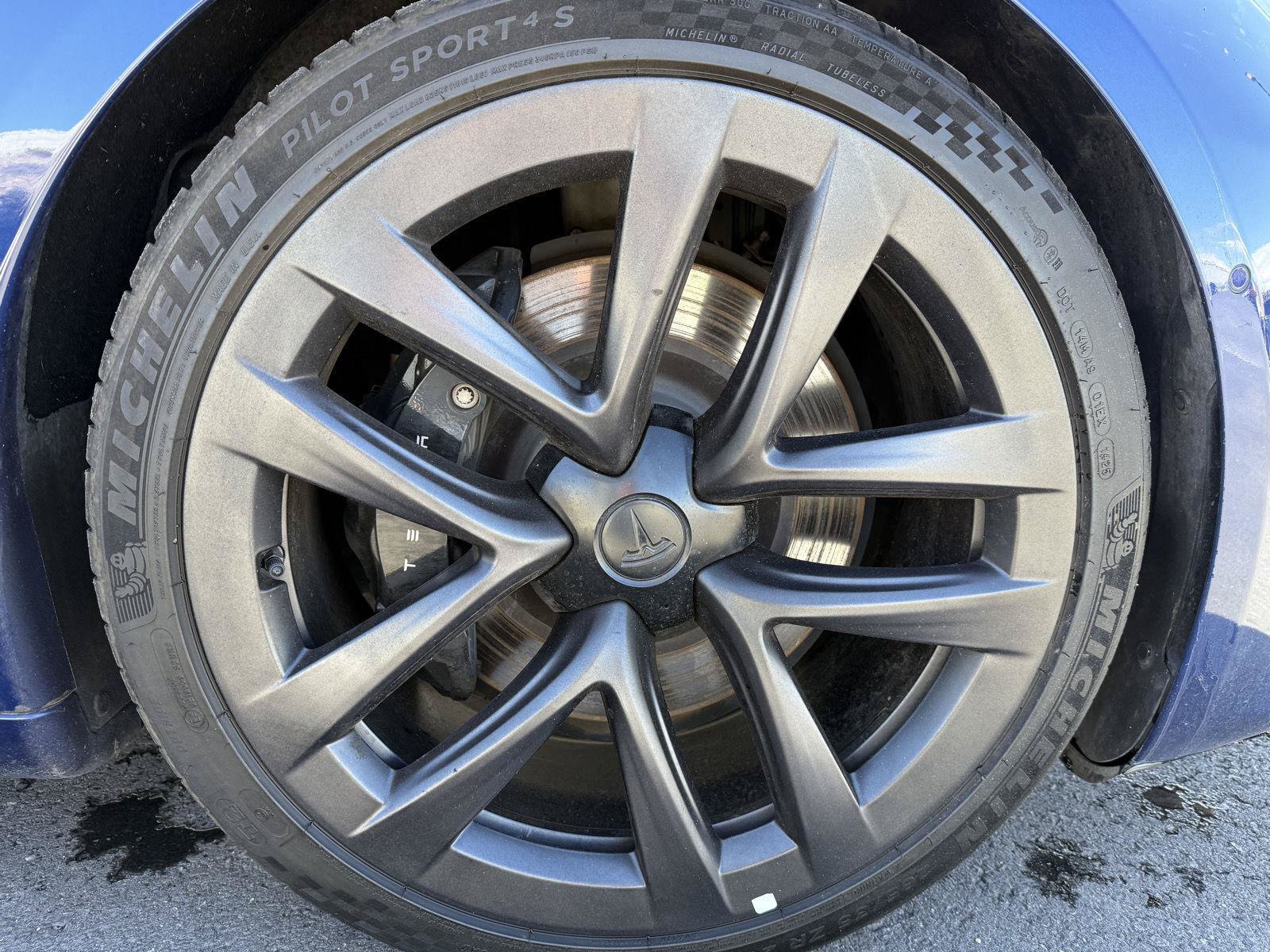 Used 2021 Tesla Model S Plaid AWD/4WD image 11
