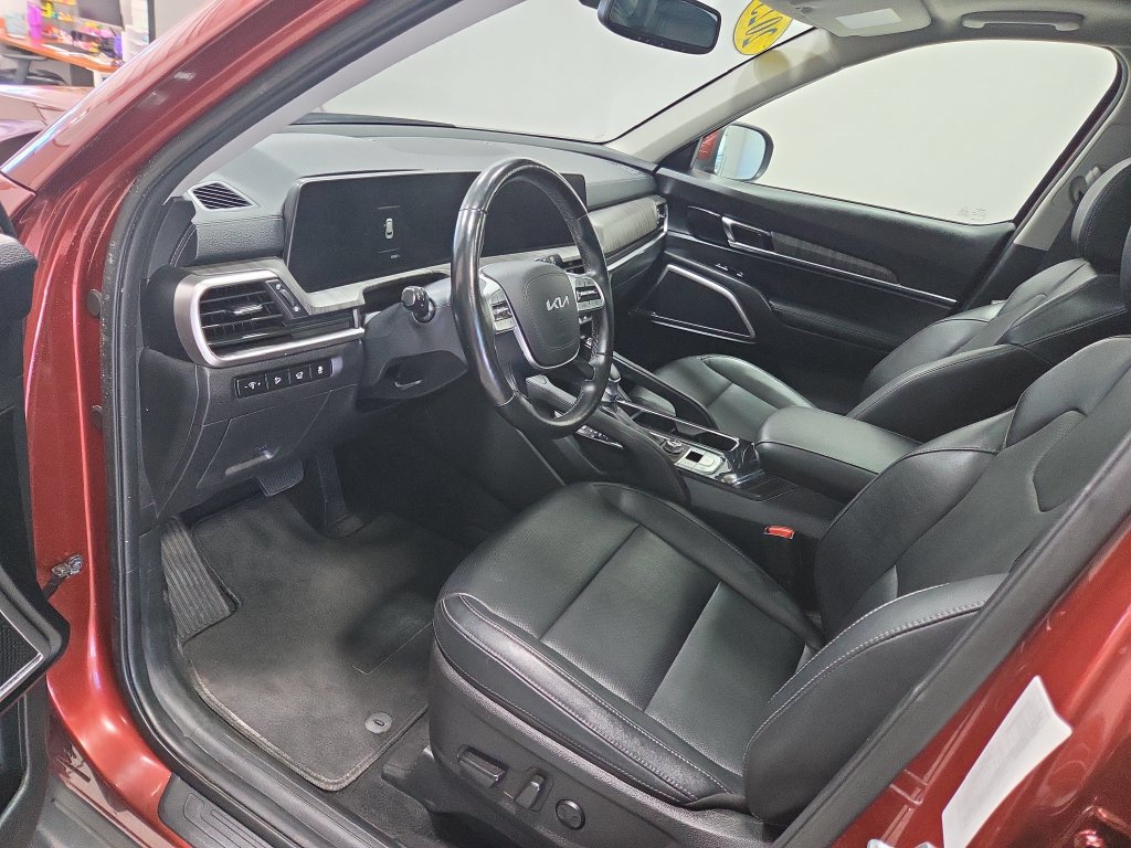 Used 2023 Kia Telluride EX AWD/4WD image 33