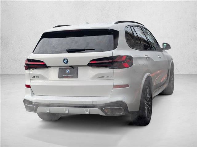 New 2026 BMW X5 xDrive50e w/ M Sport Package image 2