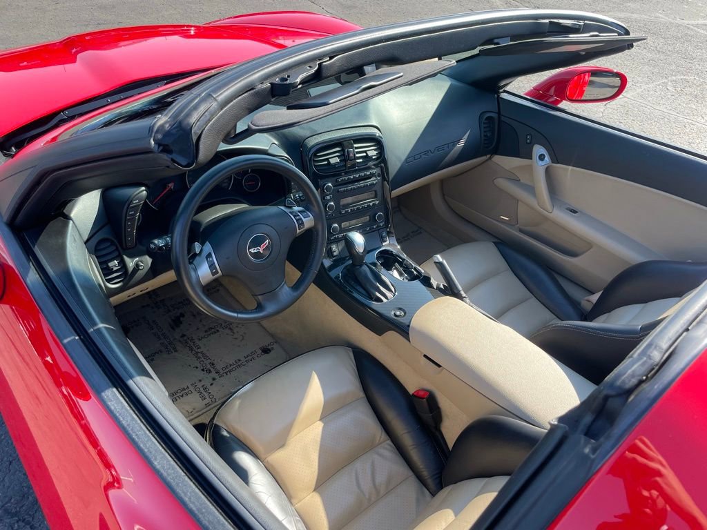 Used 2010 Chevrolet Corvette Grand Sport w/ Preferred Equipment Group image 33