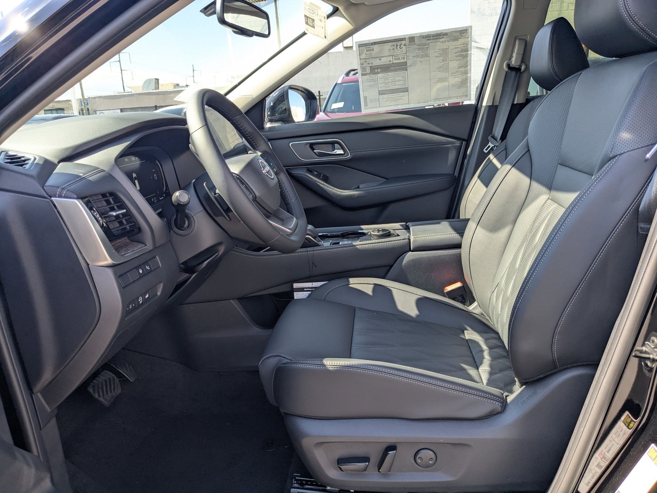 New 2026 Nissan Rogue Platinum image 18