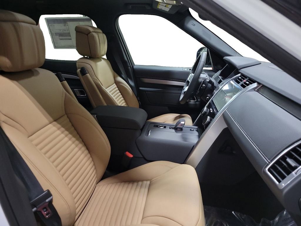 New 2026 Land Rover Discovery Limited Edition image 30