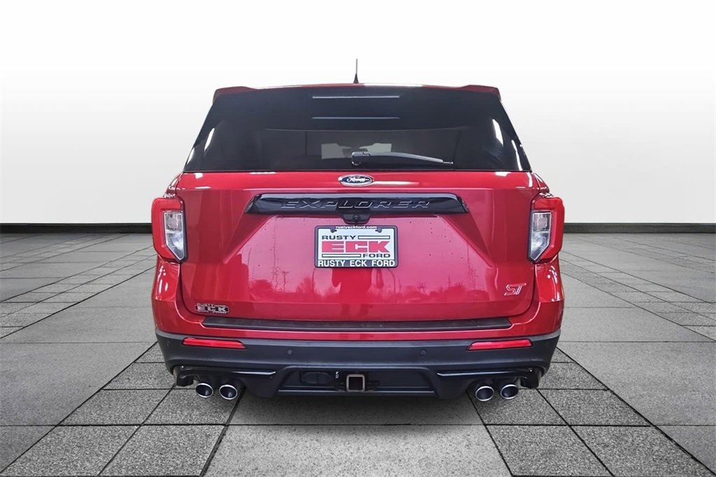 Used 2023 Ford Explorer ST w/ Equipment Group 401A image 6