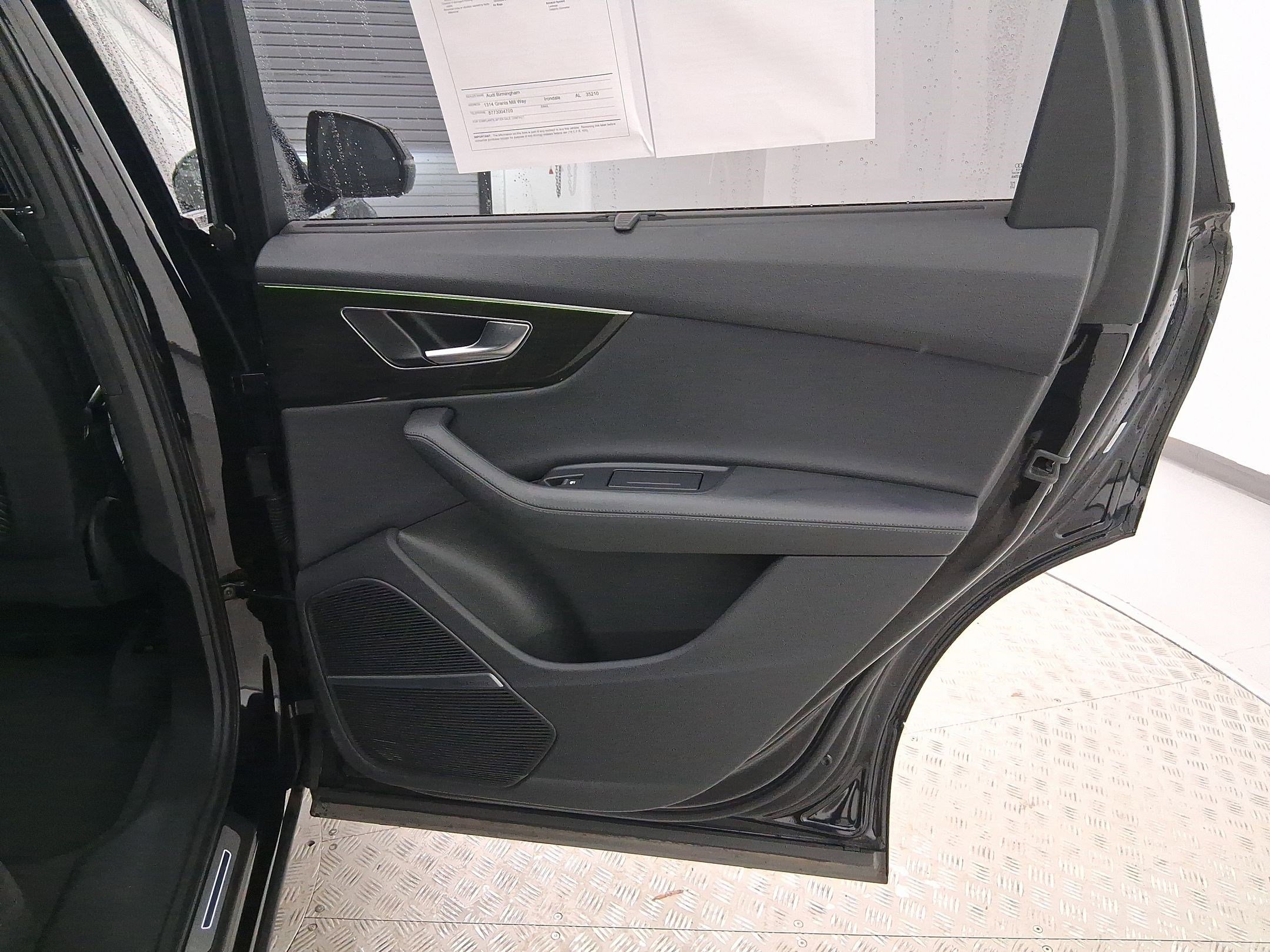 Used 2021 Audi Q7 3.0T Prestige w/ Prestige Package image 31