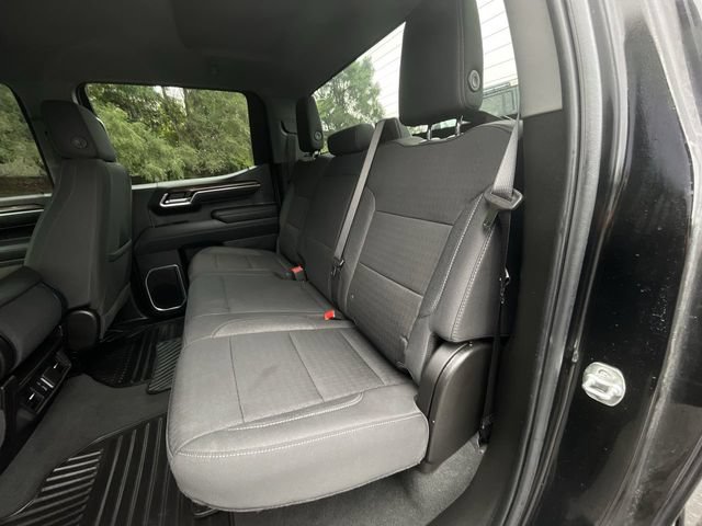 Used 2025 Chevrolet Silverado 1500 LT AWD/4WD image 25