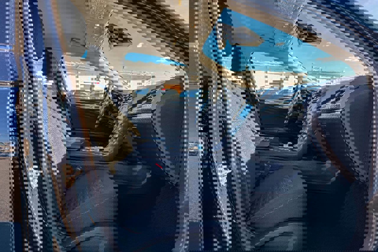 Used 2020 Ford Fusion SE image 10