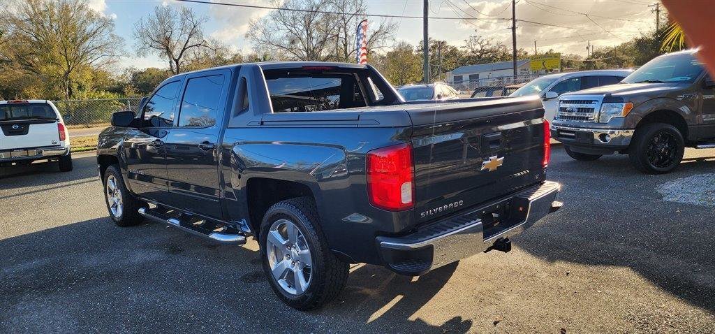 Used 2017 Chevrolet Silverado 1500 LT w/ High Desert Package RWD image 12