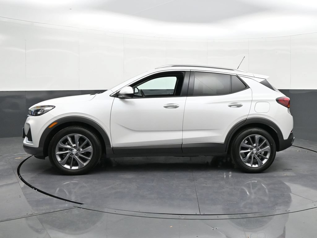 Certified 2023 Buick Encore GX Essence w/ Experience Buick Package FWD image 2