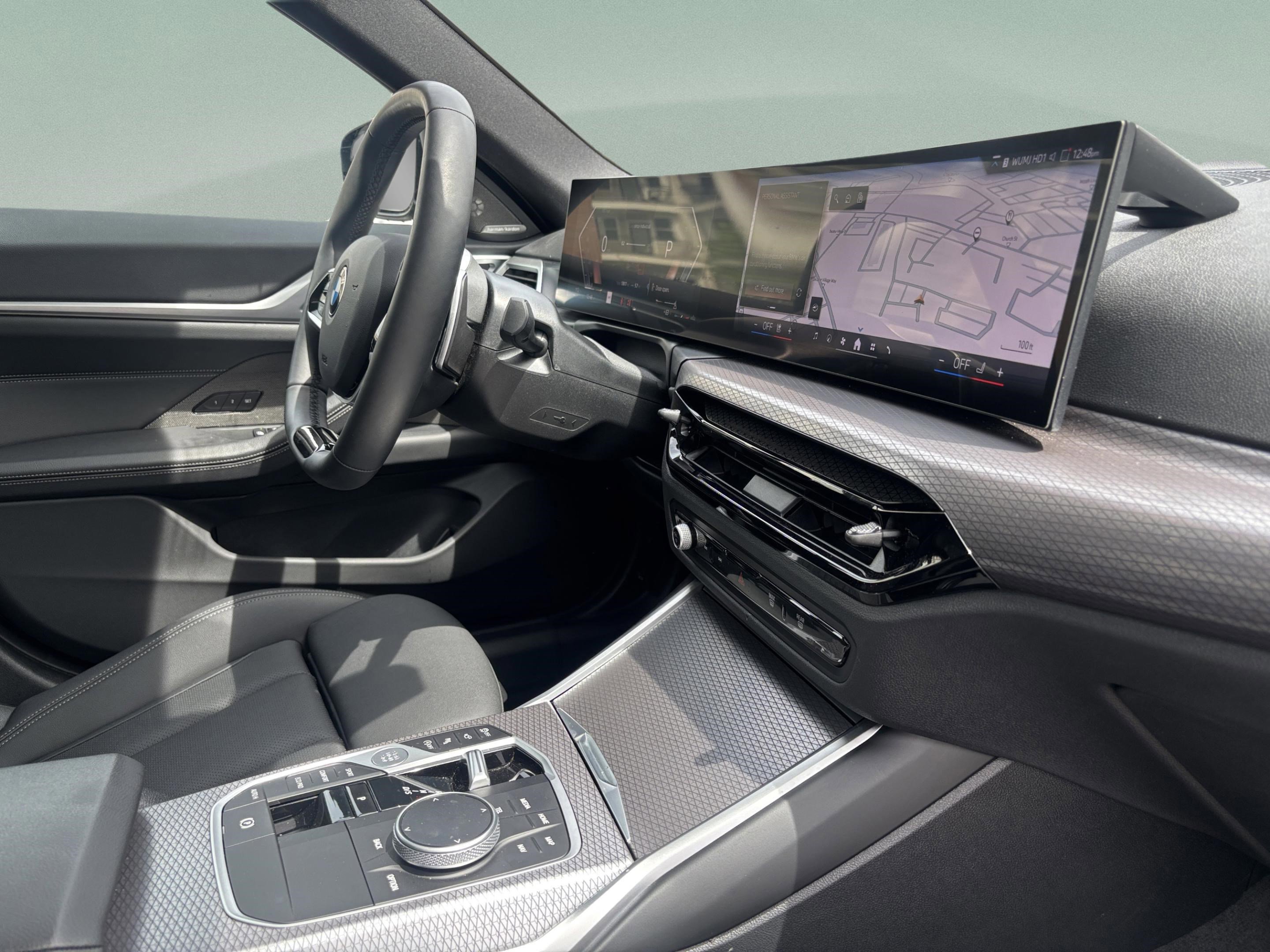 Used 2025 BMW 430i w/ Premium Package image 23