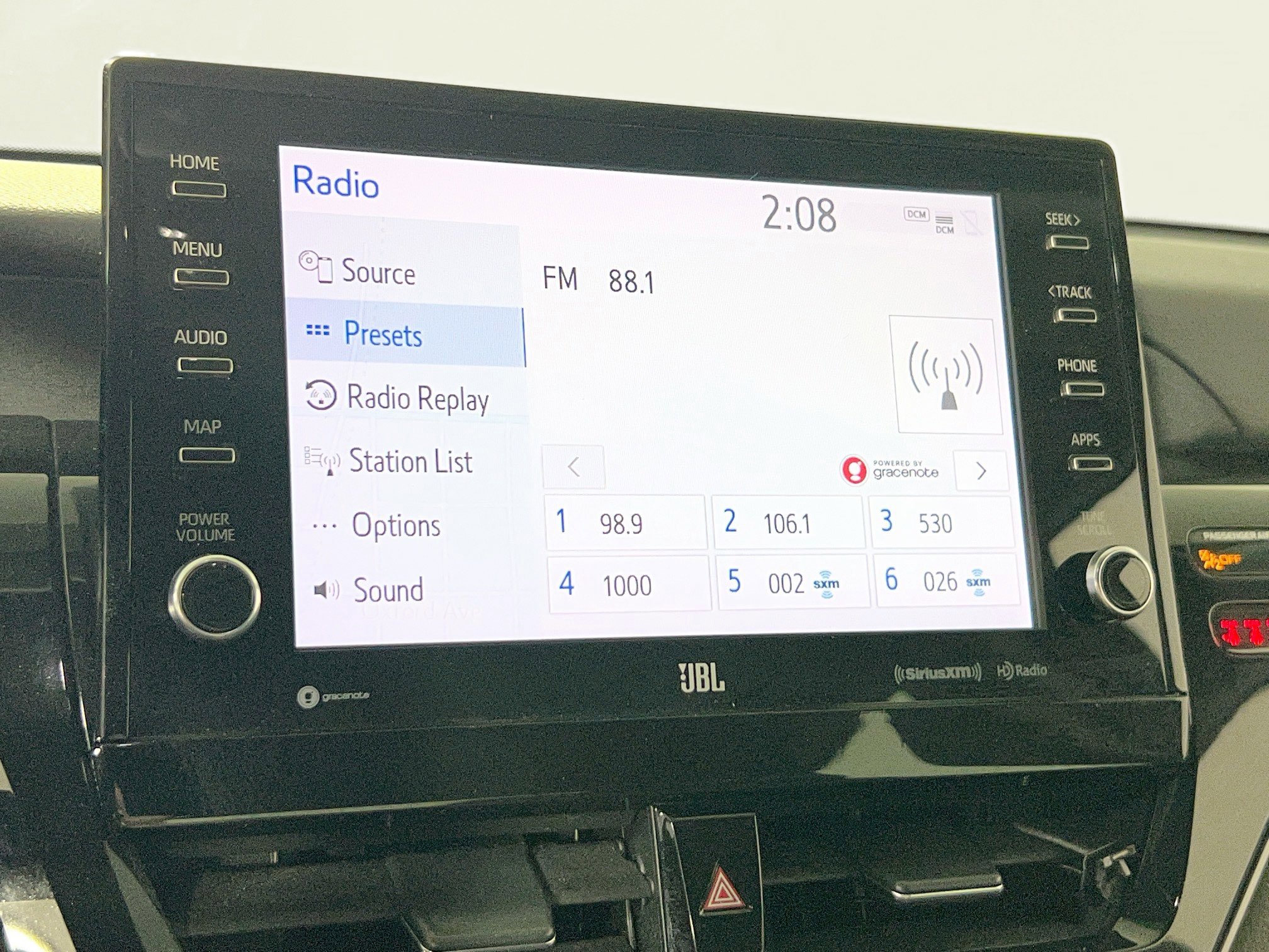 Used 2021 Toyota Camry XLE w/ Navigation Package image 15