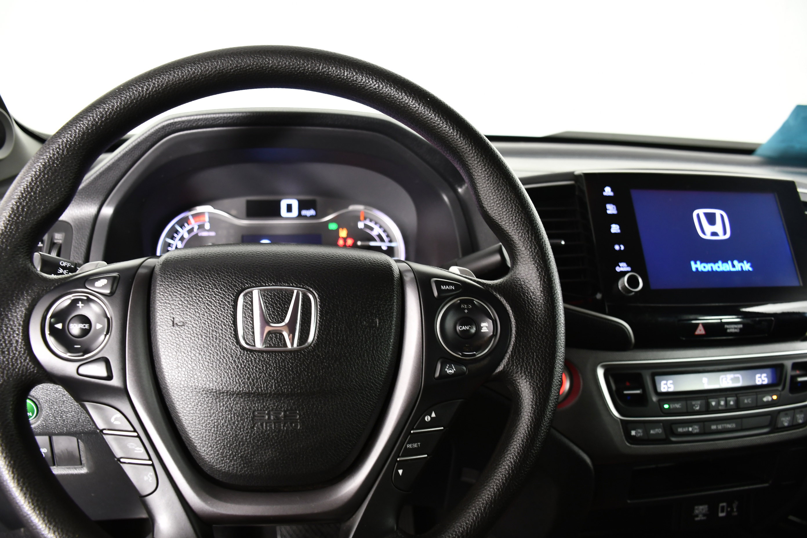 Certified 2023 Honda Ridgeline Sport image 18