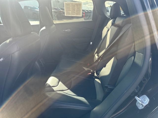 Used 2023 Jeep Cherokee Altitude Lux w/ Lux Elite Package image 29