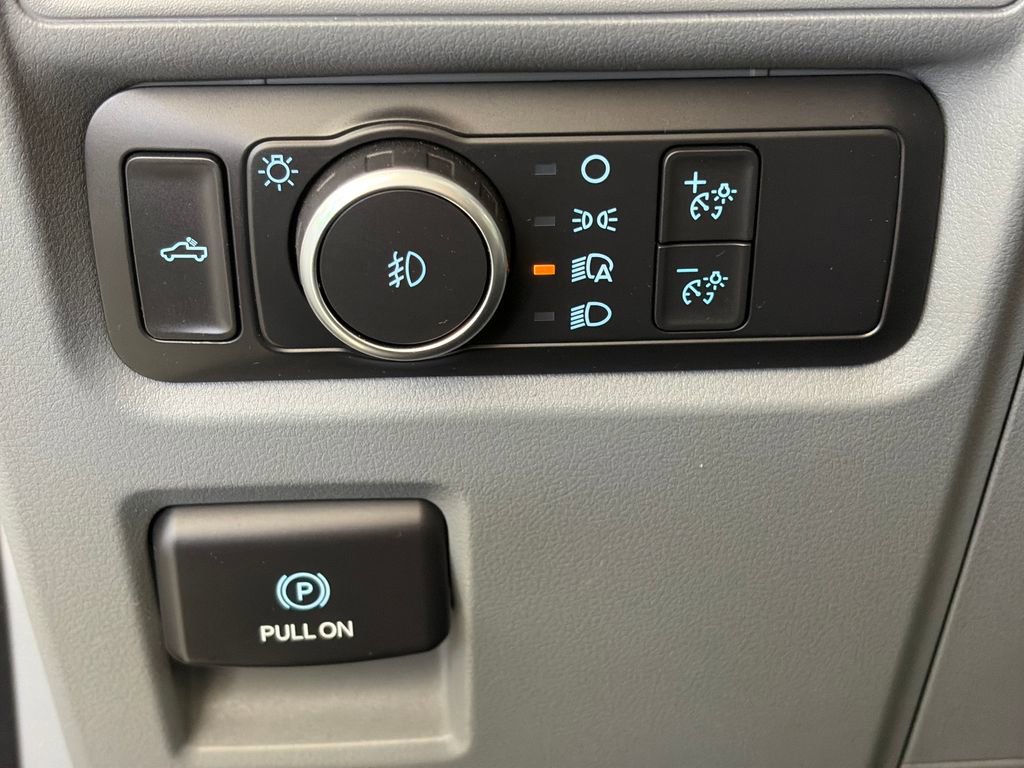 Certified 2022 Ford F150 XLT AWD/4WD image 23