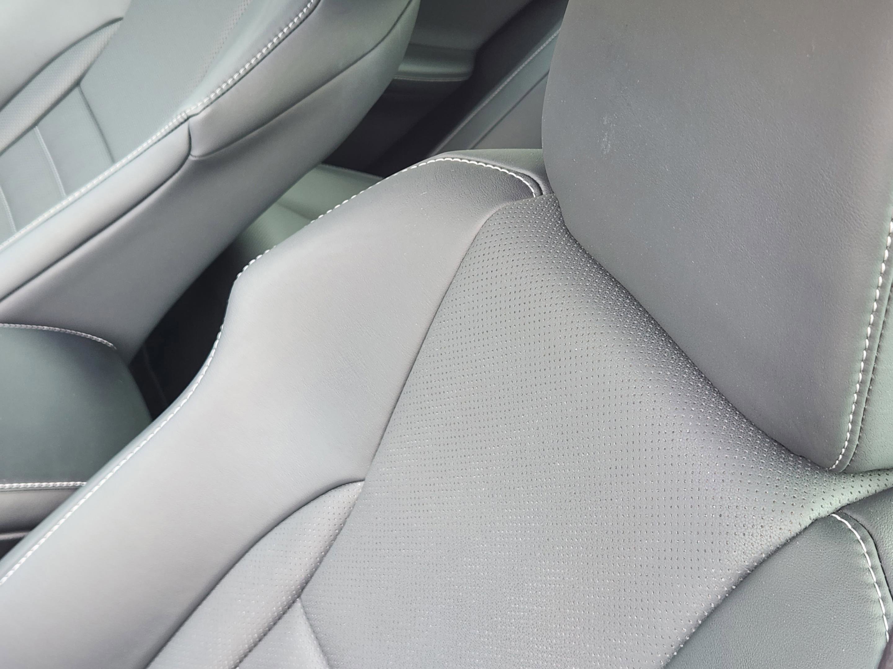 Used 2023 Lexus IS 350 F Sport w/ Memory Package RWD image 33
