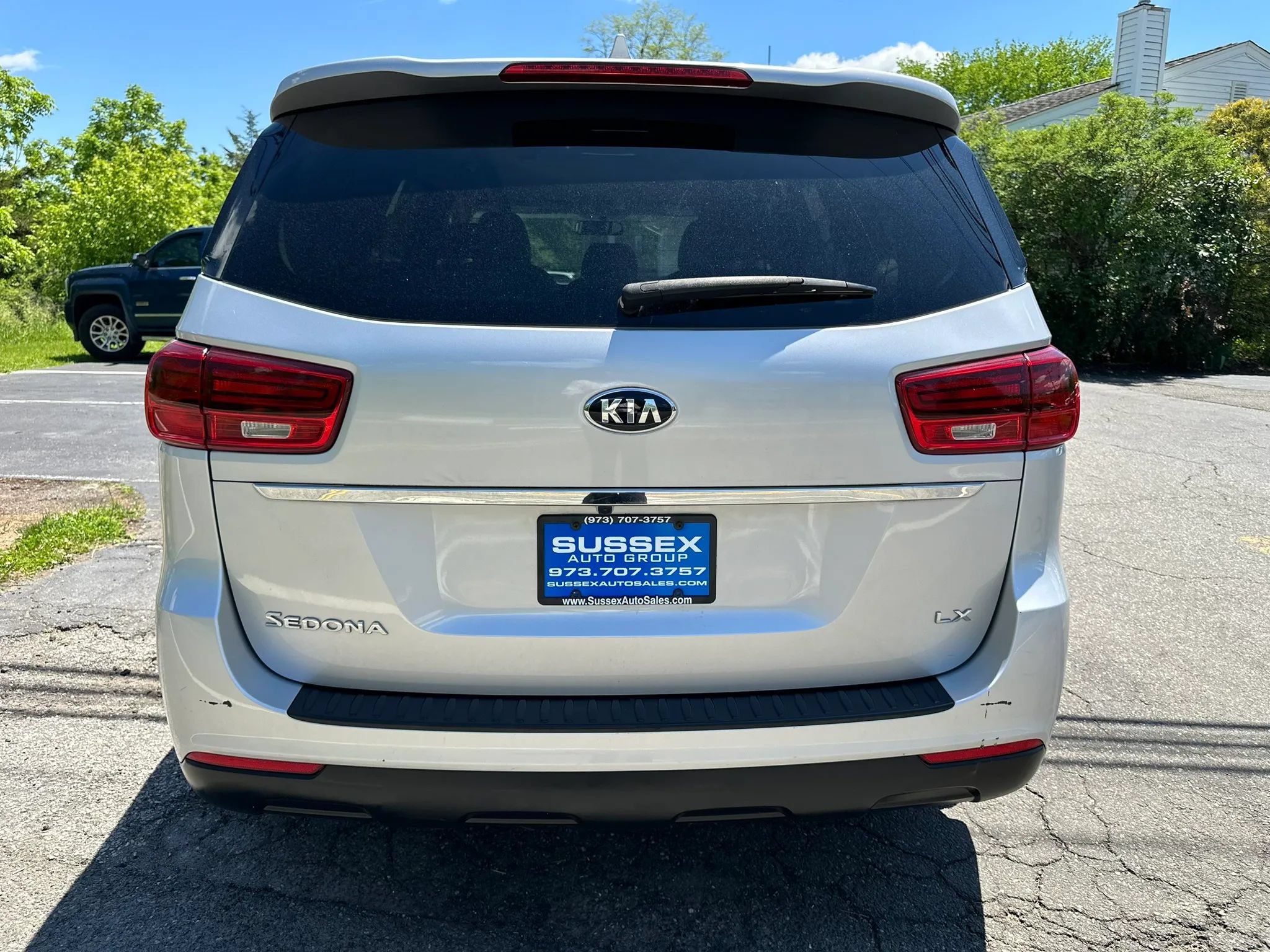 Used 2019 Kia Sedona LX FWD image 5