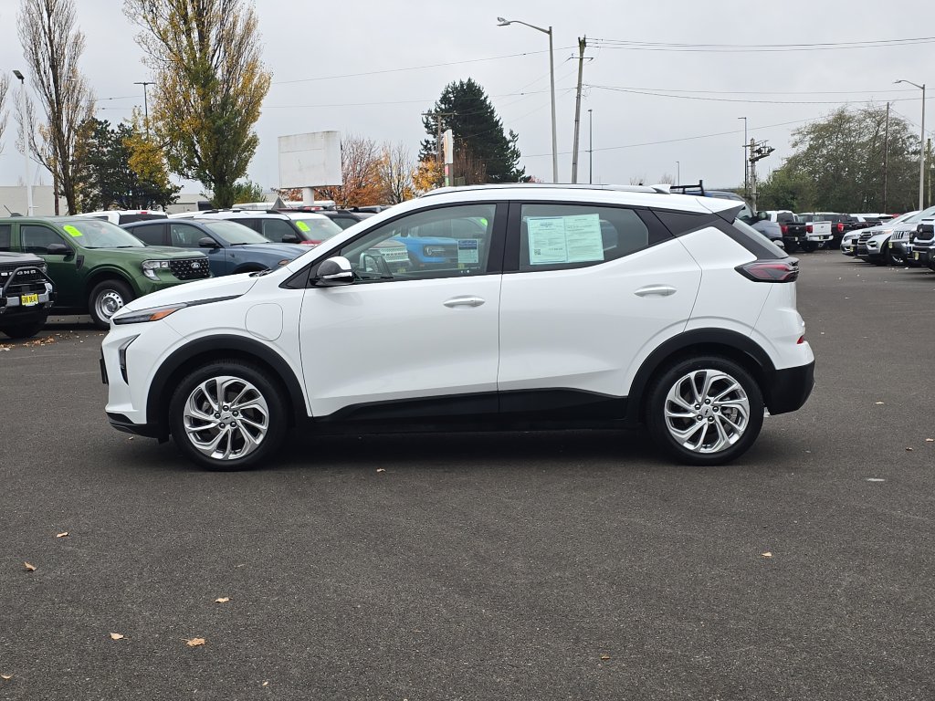 Used 2023 Chevrolet Bolt EUV LT w/ Driver Confidence Package image 6