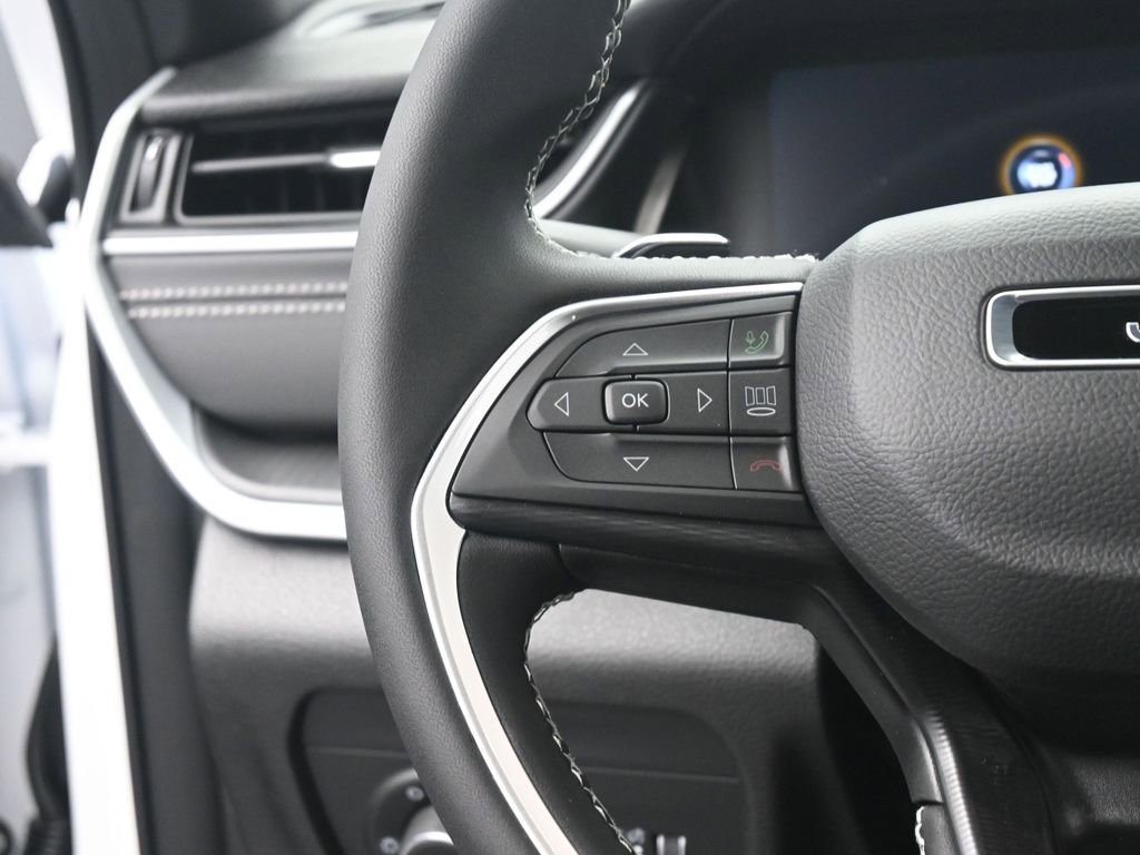 New 2025 Jeep Grand Cherokee Laredo X image 30