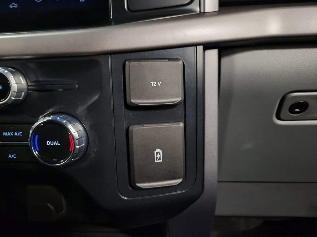 Used 2025 Ford F150 XLT w/ Equipment Group 301A Standard AWD/4WD image 17