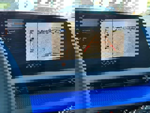 New 2025 Cadillac Optiq Sport 1 w/ LPO, ONYX Package image 30