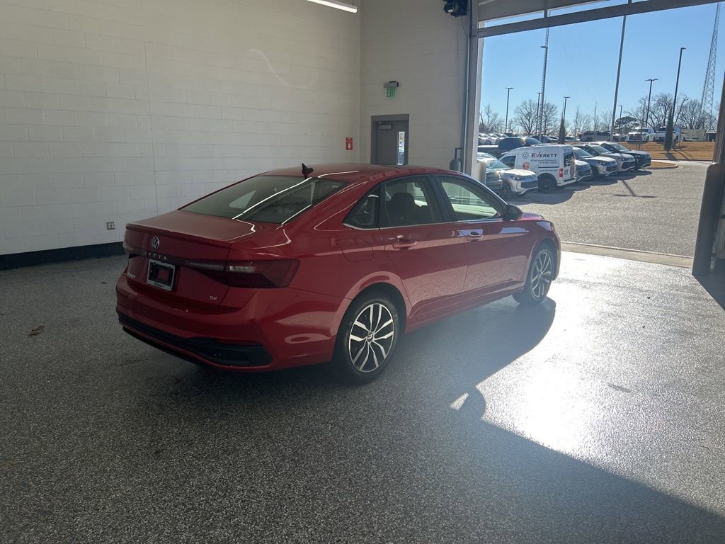 New 2026 Volkswagen Jetta SE image 6