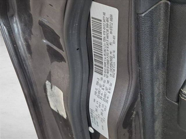 Used 2015 Jeep Cherokee Latitude AWD/4WD image 14
