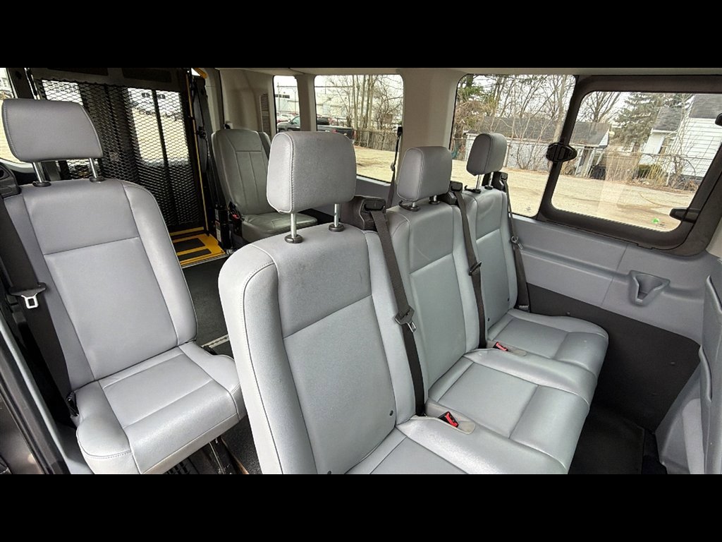 Used 2019 Ford Transit 350 XL image 20