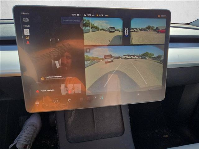 Used 2024 Tesla Model Y 2WD image 14