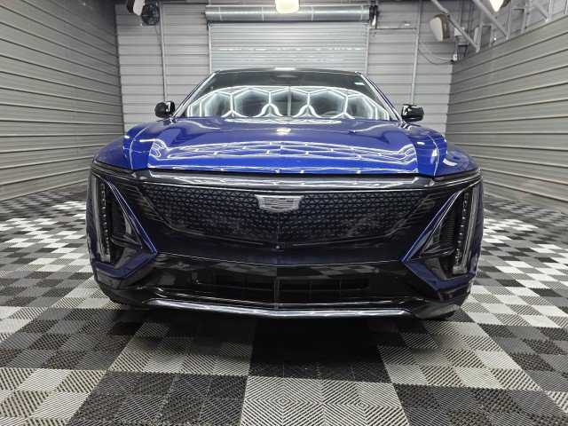 Used 2024 Cadillac Lyriq Sport AWD/4WD image 4